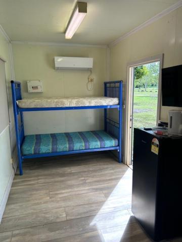 Territory Manor Motel & Caravan Park Mataranka Room photo