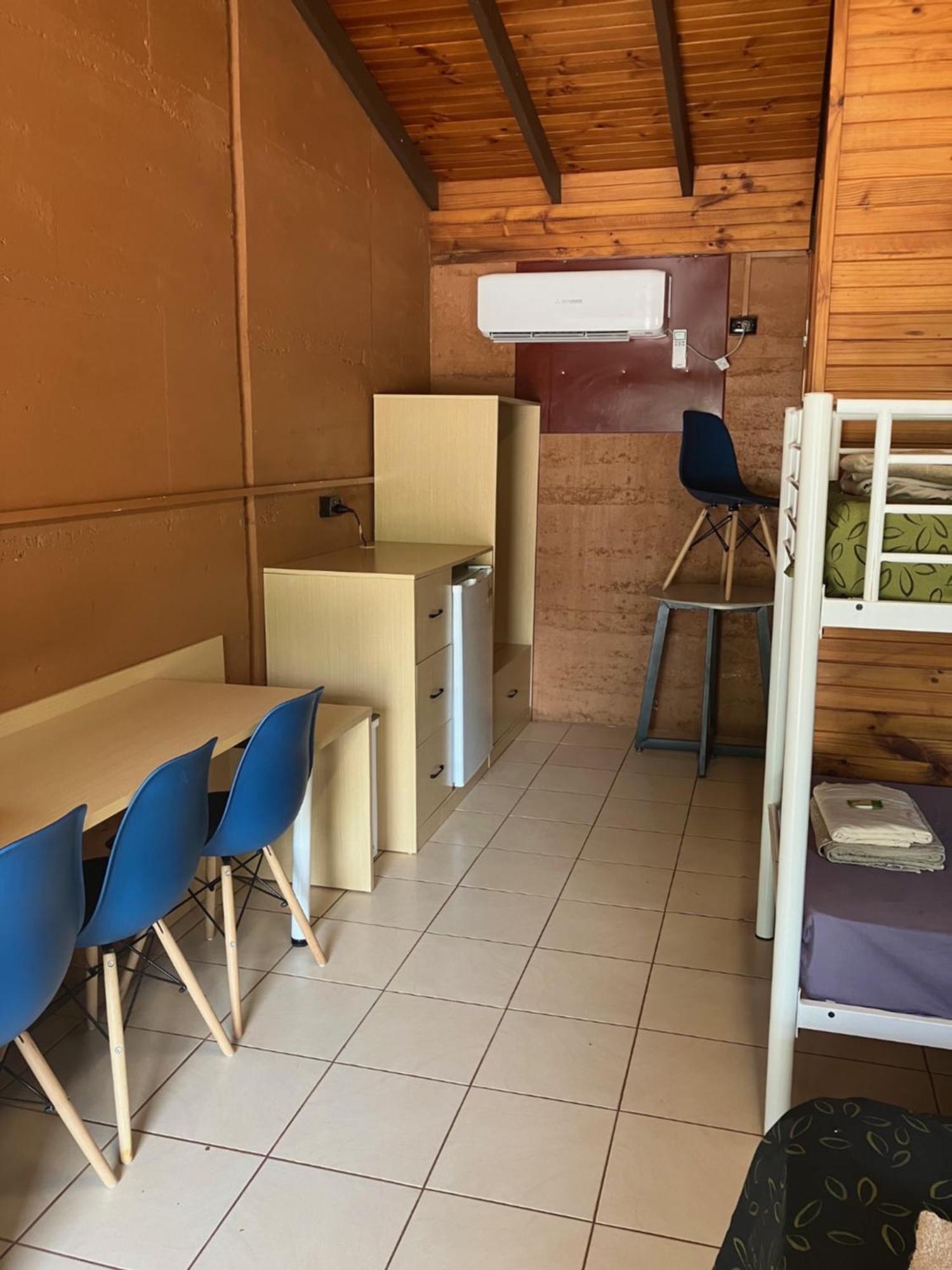 Territory Manor Motel & Caravan Park Mataranka Room photo